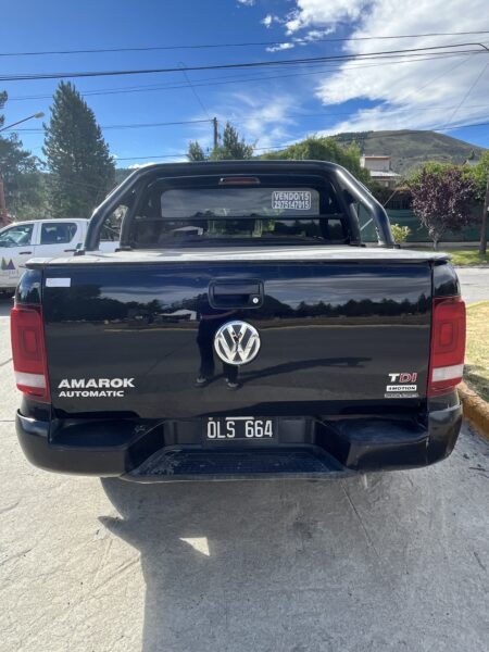 Volkswagen Amarok Dark label 180hp