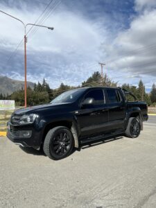 Volkswagen Amarok Dark label 180hp