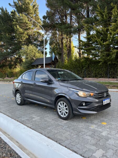 Fiat Cronos 1.3 Drive AT