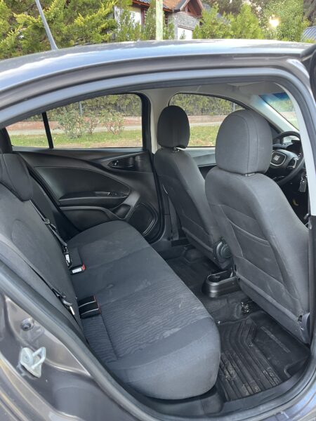 Fiat Cronos 1.3 Drive AT