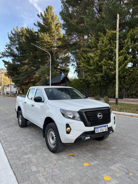 Nissan Frontier S 4x4