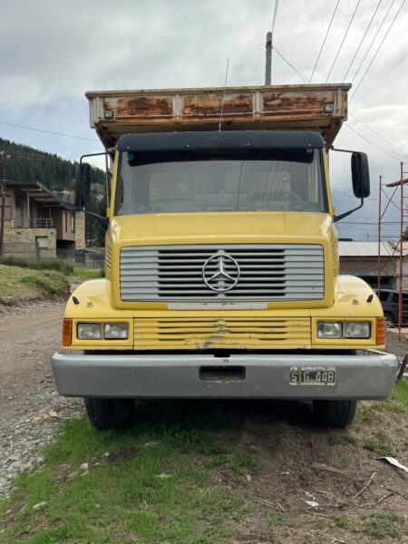 Mercedes Benz 1215