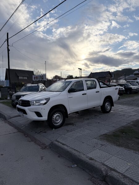 Toyota Hilux Dx 4x4 2020