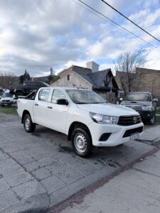 Toyota Hilux Dx 4x4 2020