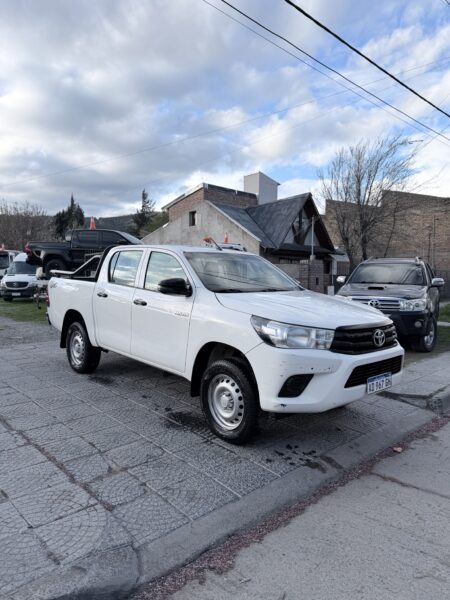 Toyota Hilux Dx 4x4 2020