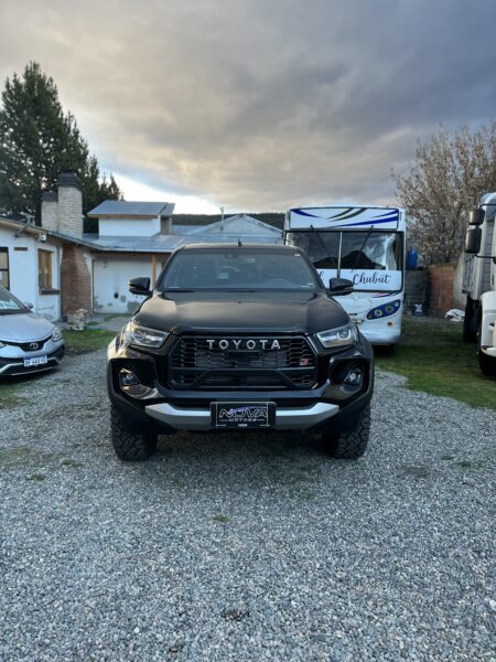 Toyota GR SPORT 4x4 0kms 2026