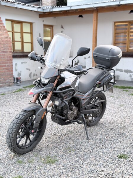 Motocicleta Rvm TREKEN 250cc